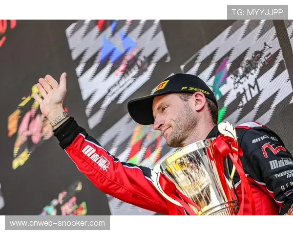 澳门大赛车吸引全球车迷朝圣,街道赛文化促旅游经济复苏 澳门大赛车吸引全球车迷朝圣,街道赛文化促旅游经济复苏